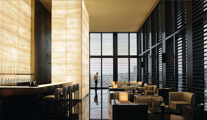 Armani_bar_2